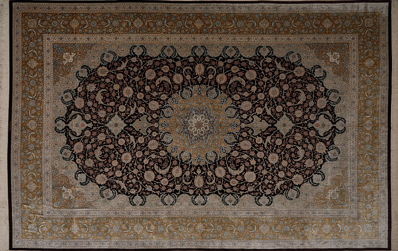 Иранский ковёр из шёлка (12-475/600x395)